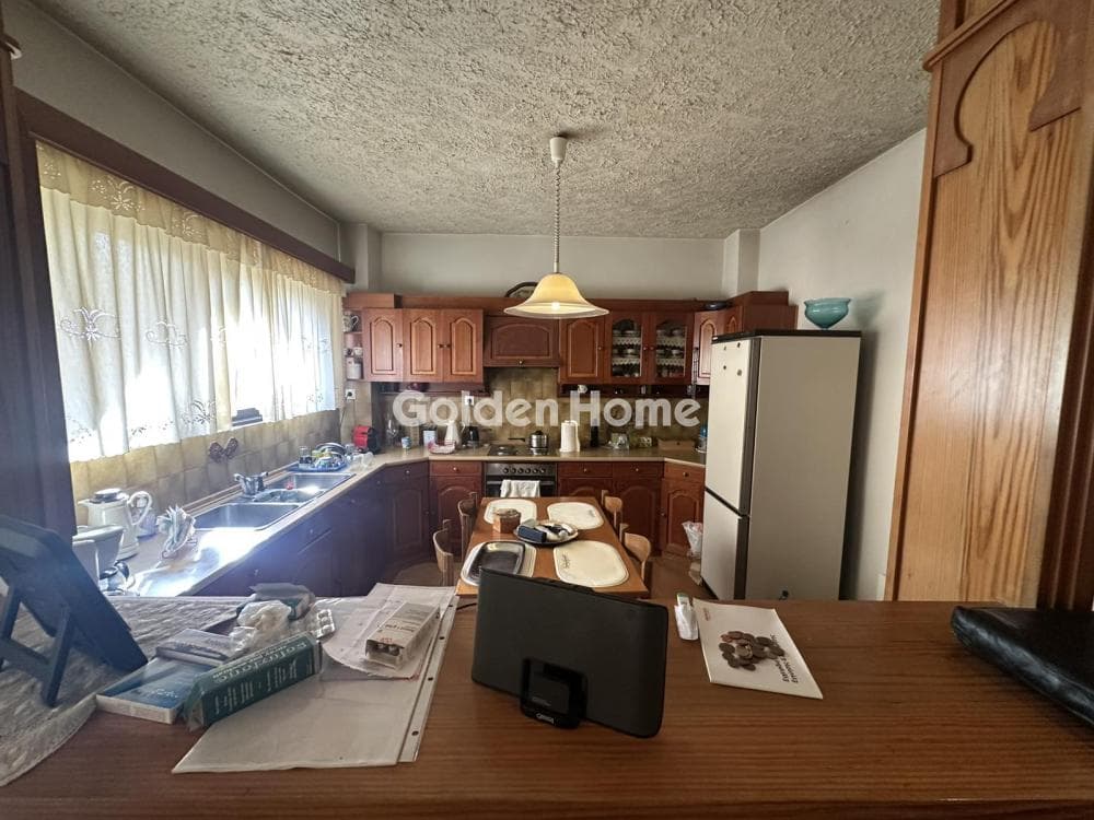 Apartment in Agios Ioannis Chrisostomos, Nikaia — Photo 2 of 22