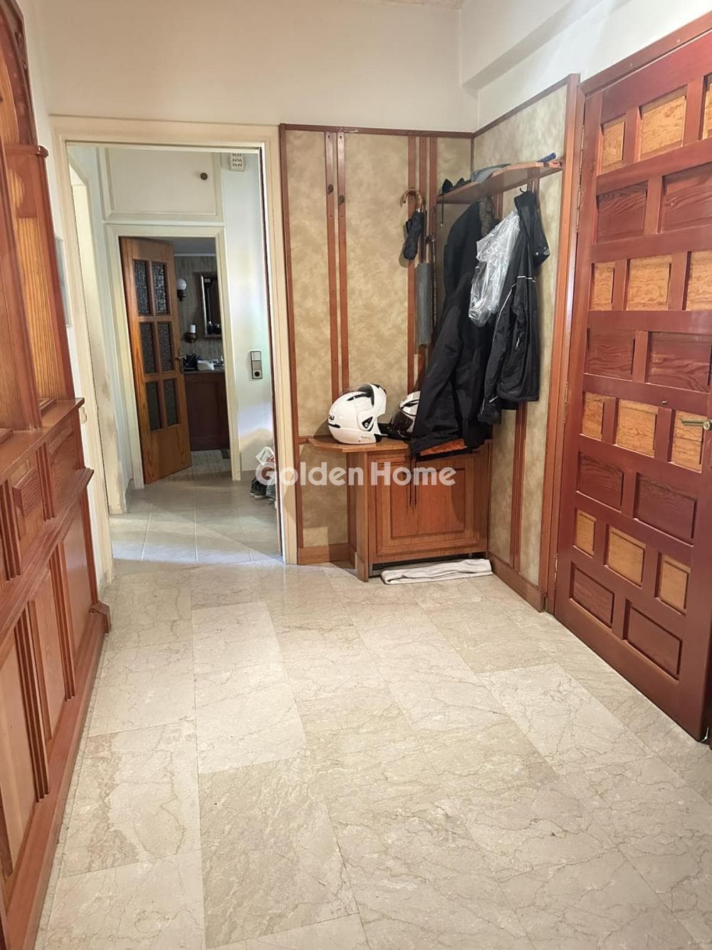 Apartment in Agios Ioannis Chrisostomos, Nikaia — Photo 8 of 22