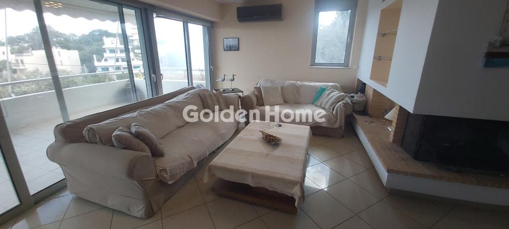 Apartment in Mple Limanaki, Rafina — Photo 1 of 8