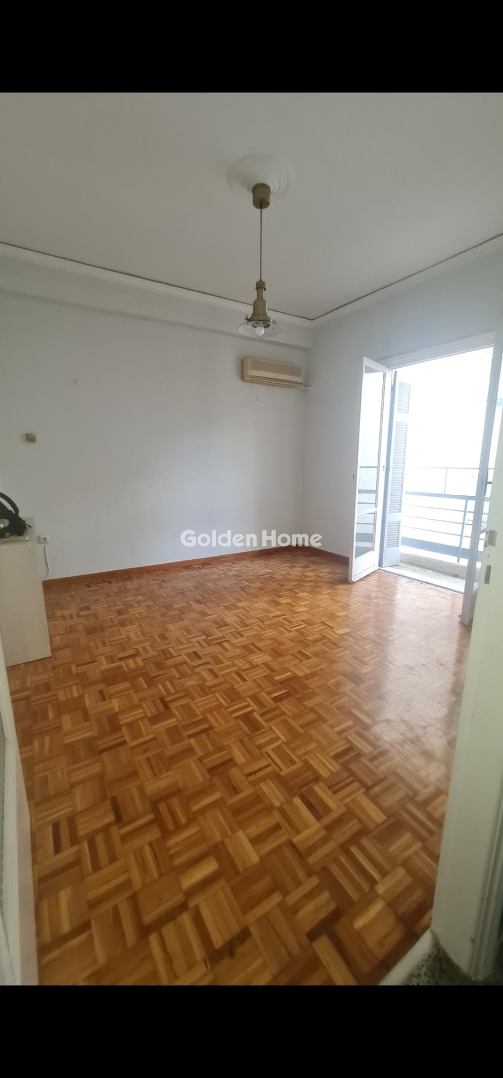 Apartment in Kopsachila, Palaio Faliro — Photo 1 of 5
