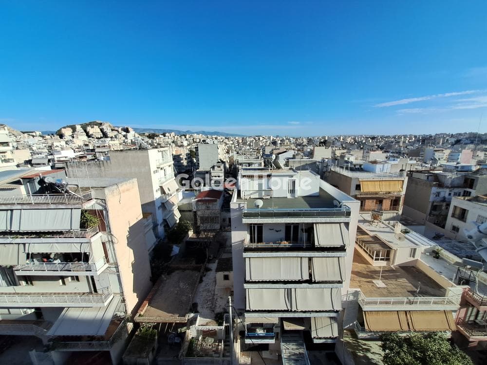 Apartment in Amfiali, Keratsini — Photo 1 of 23