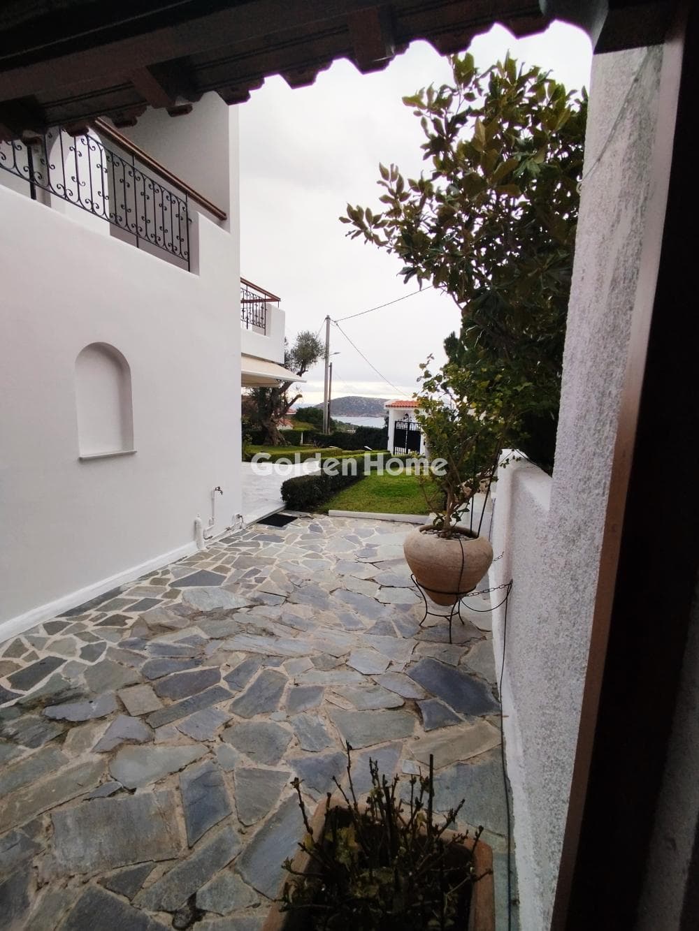 House in Mavro Lithari, Saronida — Photo 24 of 25
