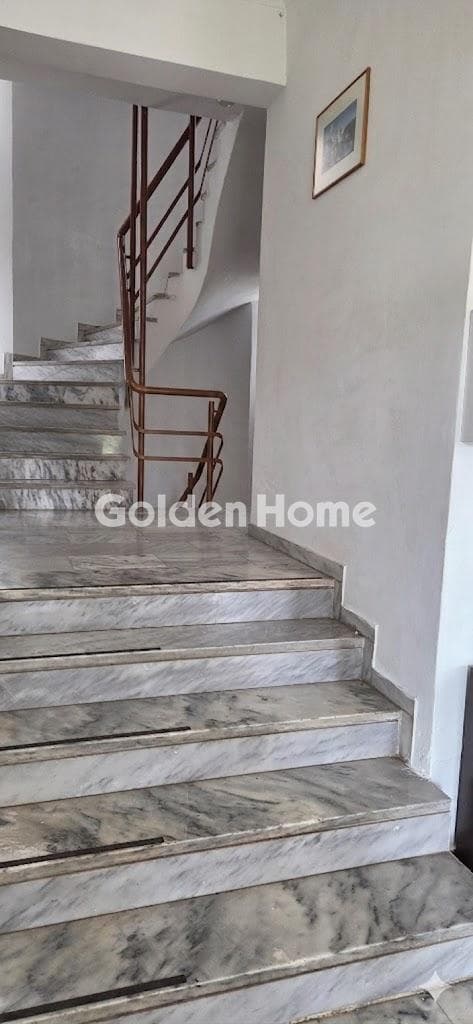Apartment in Megala Sxoinia A, Acharnes — Photo 1 of 6
