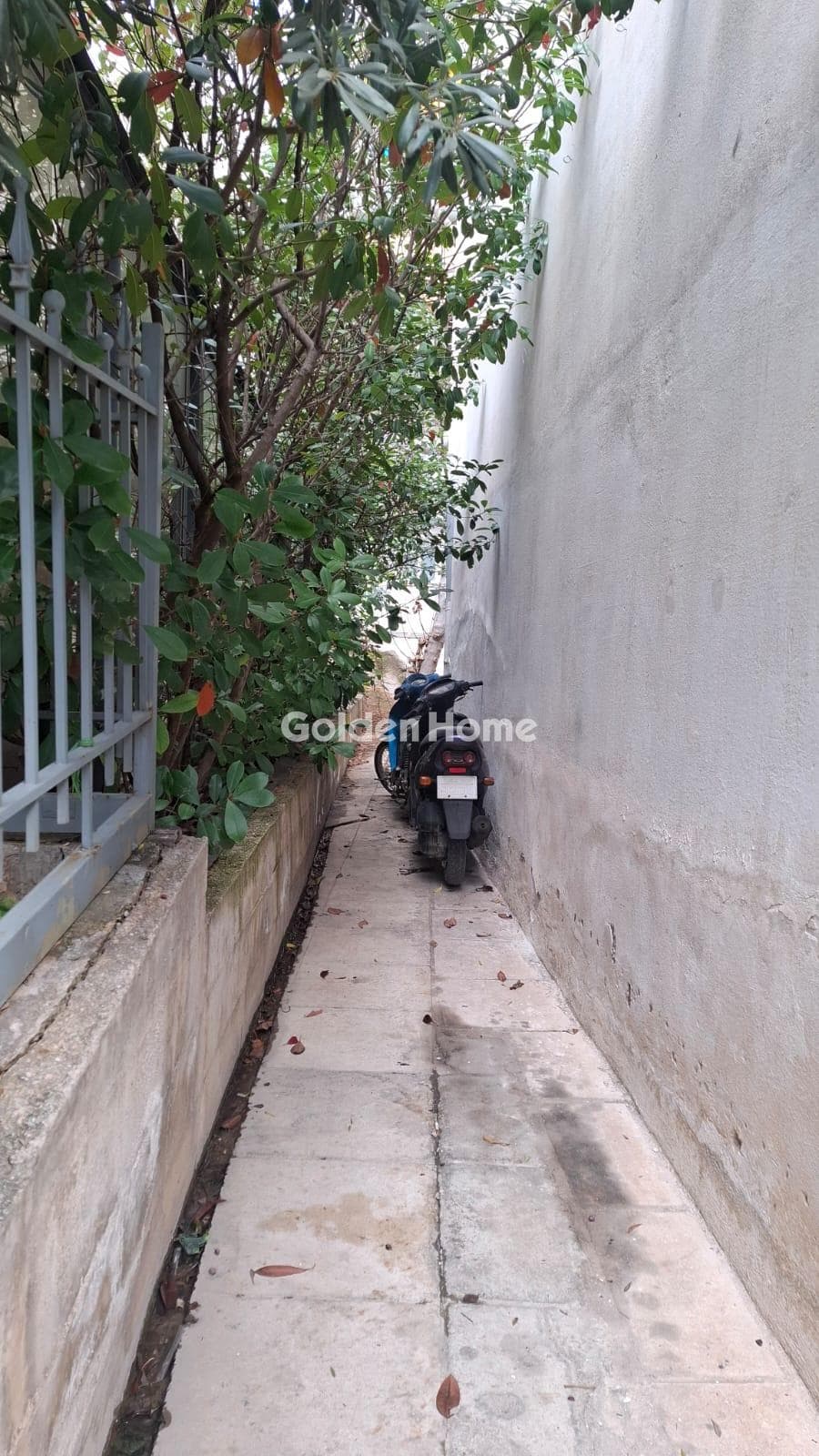 Retail Store in Lofos Kokkou, Galatsi — Photo 28 of 29