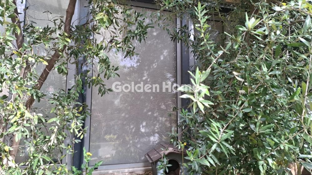 Retail Store in Lofos Kokkou, Galatsi — Photo 29 of 29