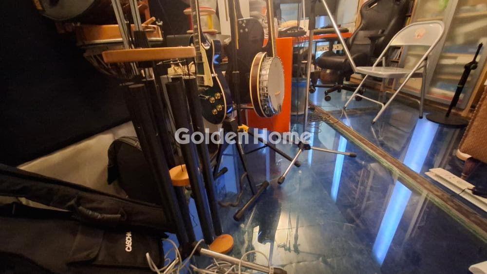 Retail Store in Lofos Kokkou, Galatsi — Photo 21 of 29