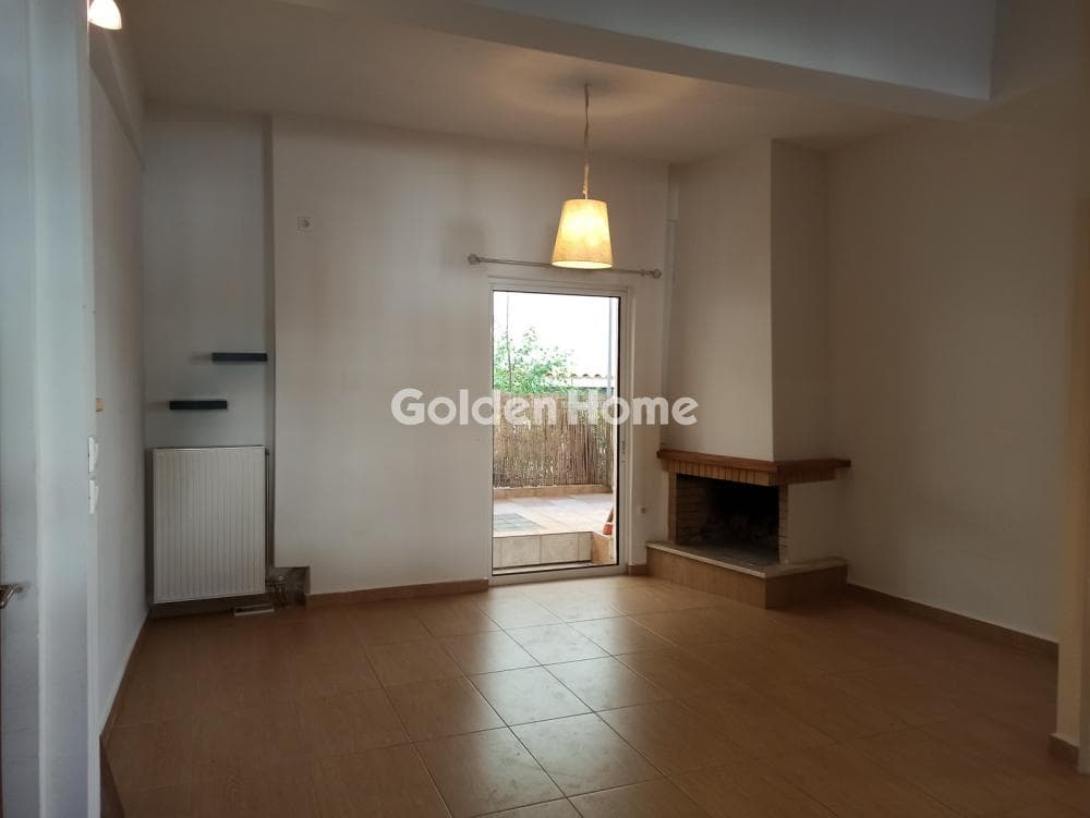 Apartment in Agios Tryfonas, Kamatero — Photo 2 of 10
