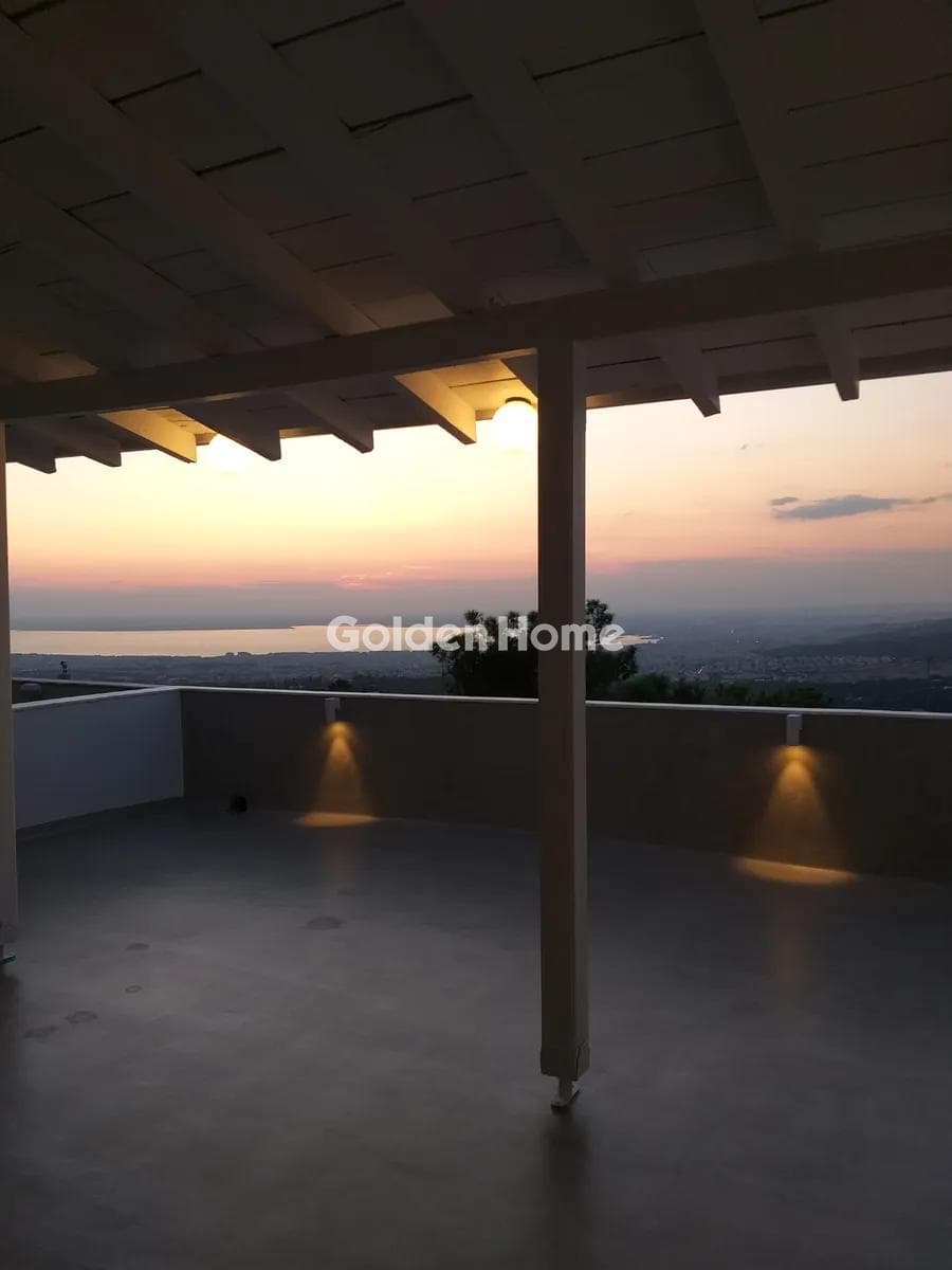 House in Center, Panorama — Photo 10 of 24