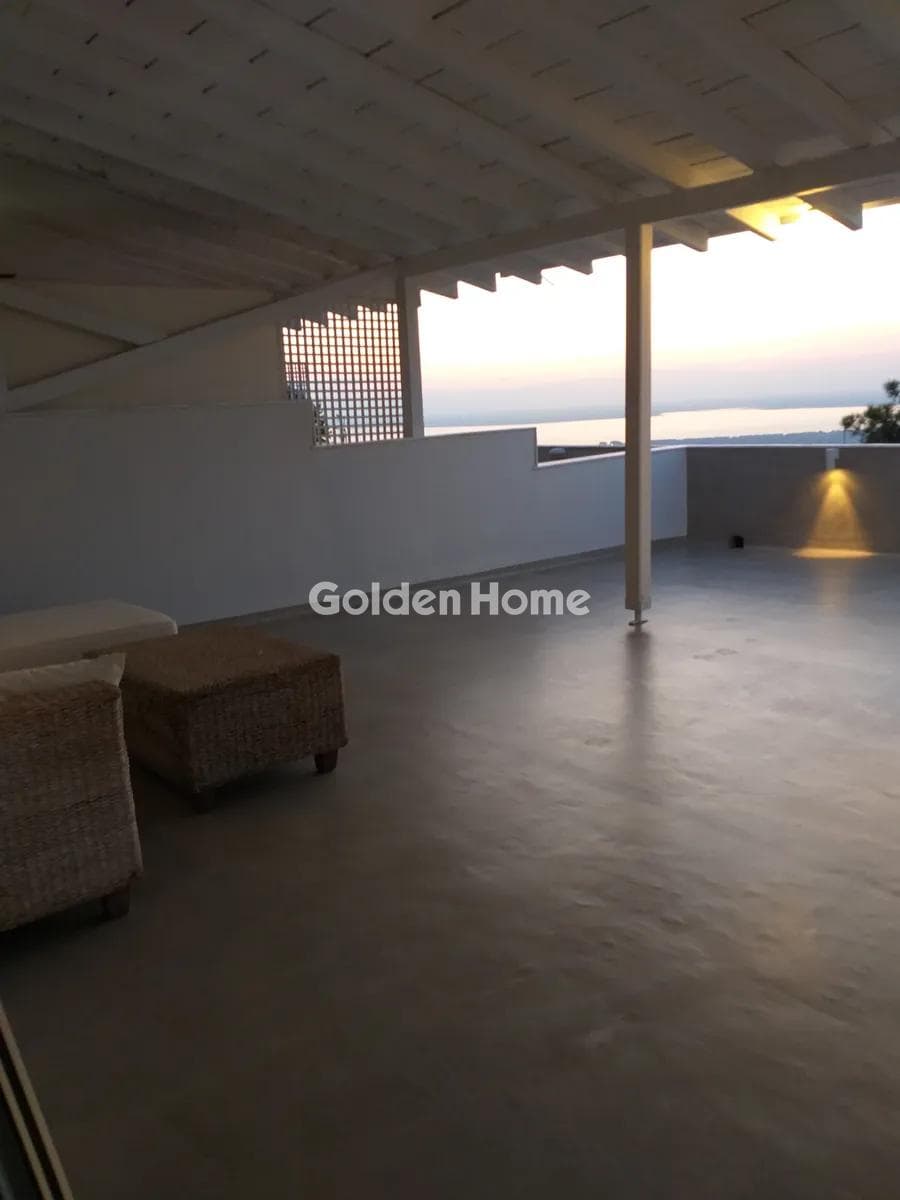 House in Center, Panorama — Photo 12 of 24