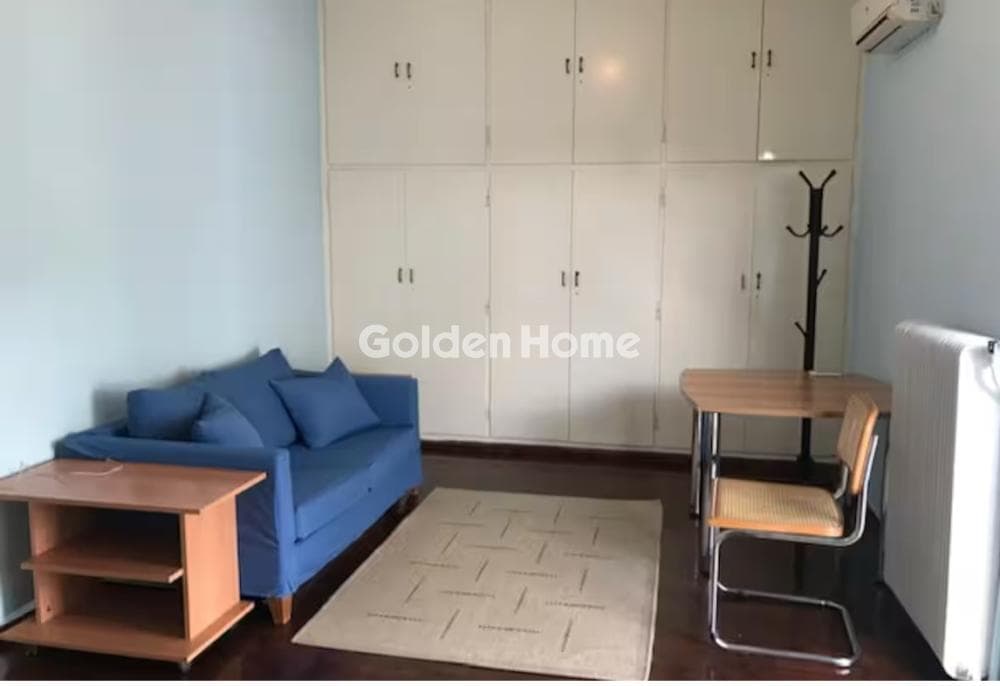 Apartment in Center, Nea Smyrni — Photo 2 of 21