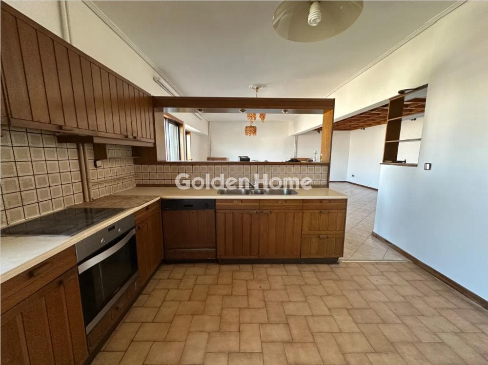 Apartment in Center, Nea Chalkidona — Photo 5 of 18