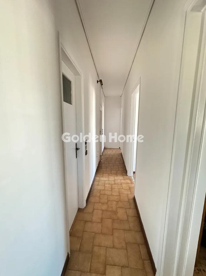 Apartment in Center, Nea Chalkidona — Photo 15 of 18