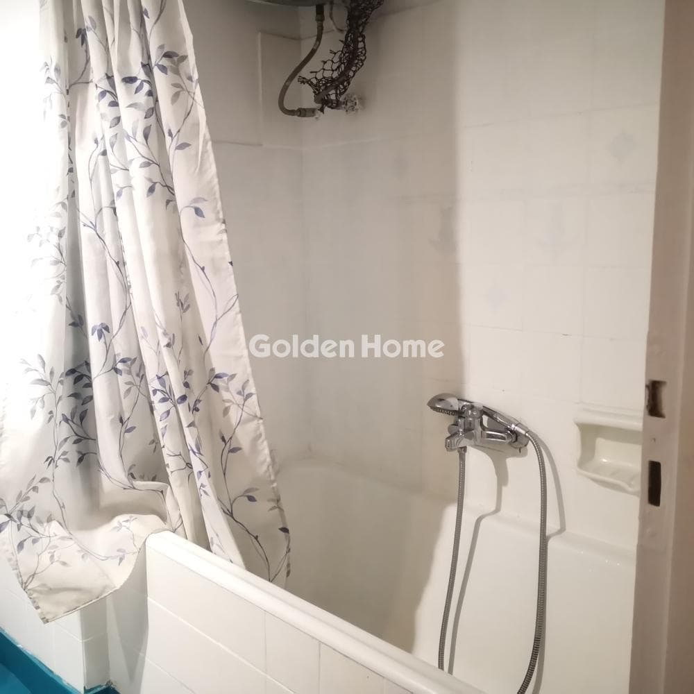 Apartment in Platia Kipselis, Kipseli — Photo 15 of 17