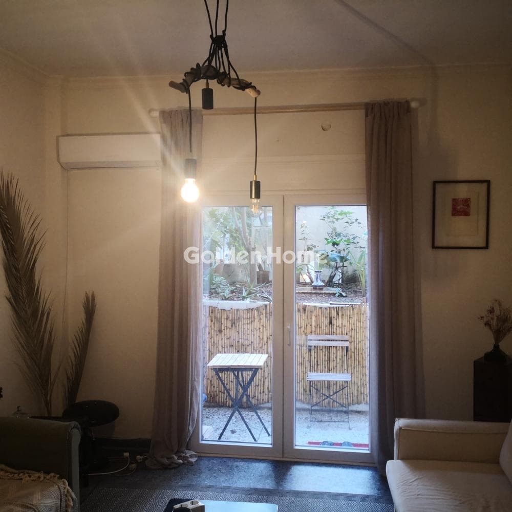 Apartment in Platia Kipselis, Kipseli — Photo 2 of 17