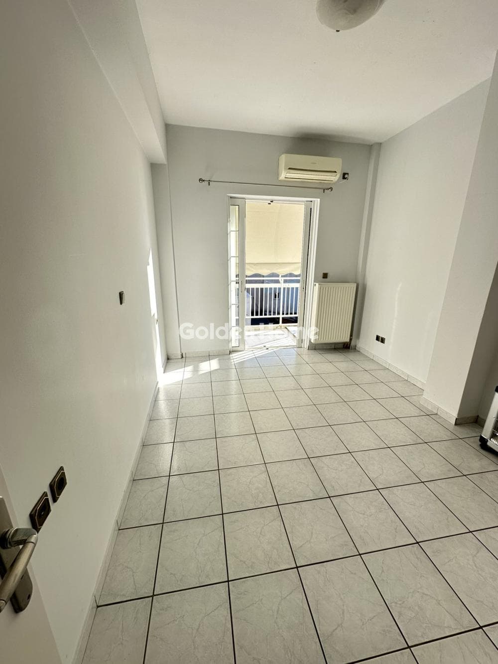 Apartment in Agios Ioannis Chrisostomos, Nikaia — Photo 6 of 12