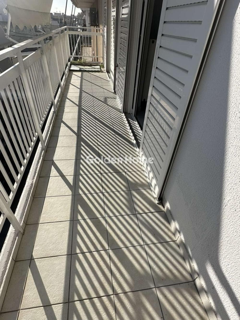 Apartment in Agios Ioannis Chrisostomos, Nikaia — Photo 9 of 12