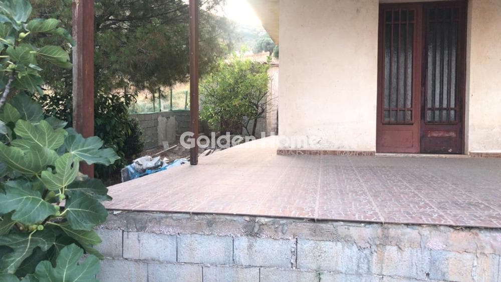 House in Dipseliza, Keratea — Photo 4 of 4