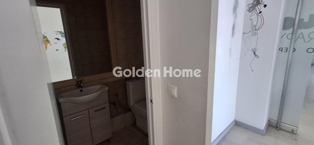 Office in Paradeisos, Agia Paraskevi — Photo 17 of 21