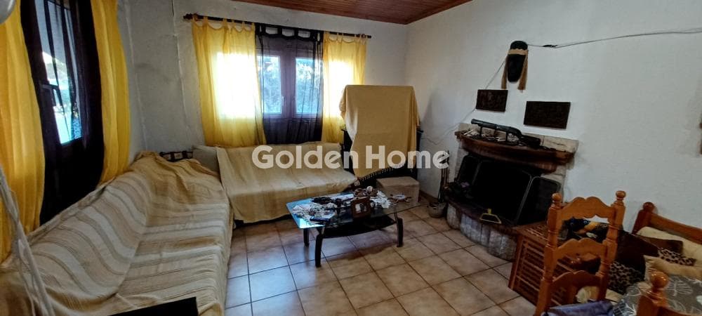 House in Makrigoas, Loutraki-Perachora — Photo 3 of 28