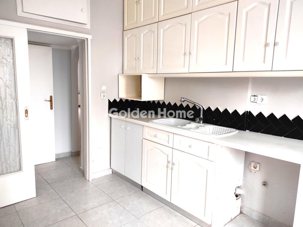 Apartment in Ampelakia, Alimos — Photo 4 of 18