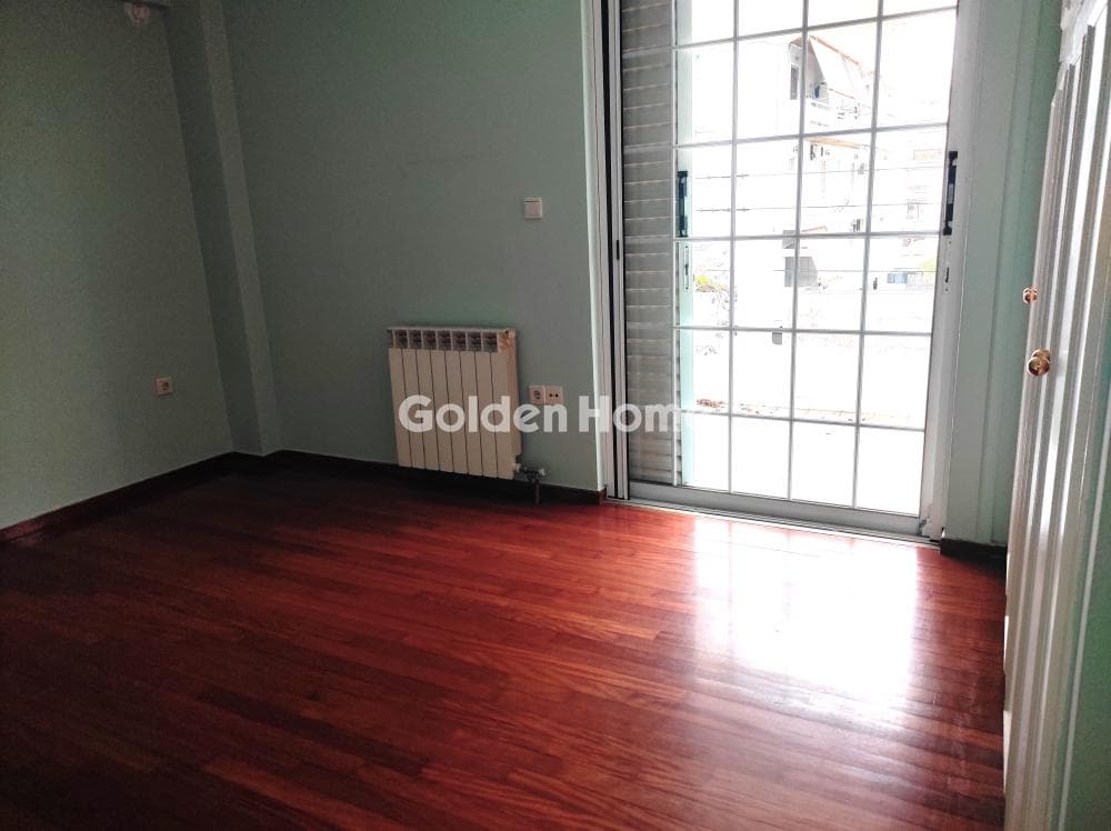 Apartment in Ampelakia, Alimos — Photo 17 of 18