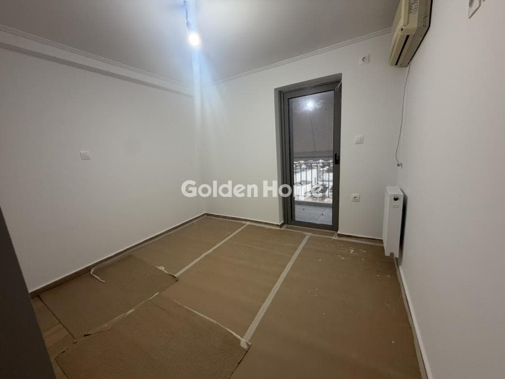 Apartment in Ano Petralona, Petralona — Photo 15 of 26