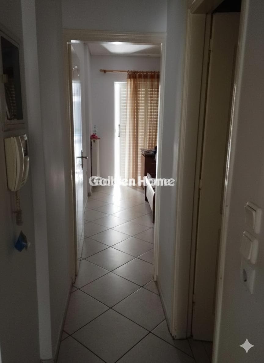 Apartment in Osios Loukas, Patisia — Photo 3 of 12