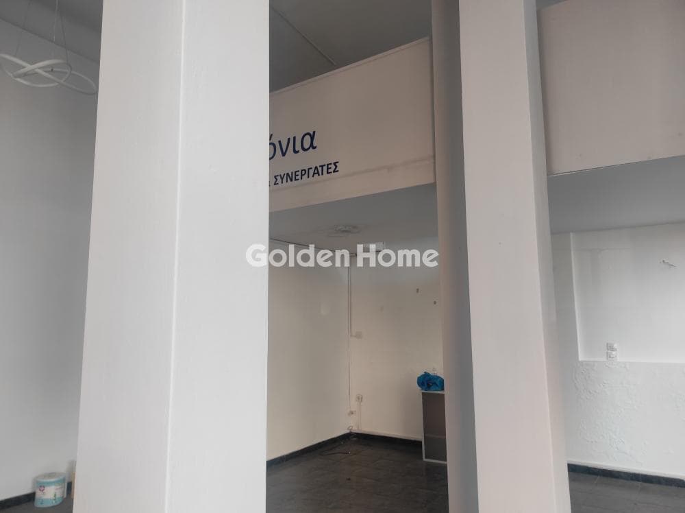 Retail Store in Plateia Davaki, Kalithea — Photo 8 of 9
