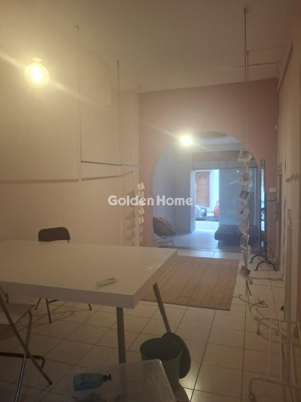 Κατάστημα στην Μπουρνάζι, Περιστέρι — Φωτογραφία 1 από 13
