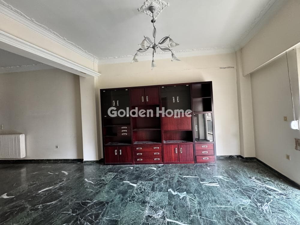 Apartment in Lofos Filaretou, Kalithea — Photo 10 of 13