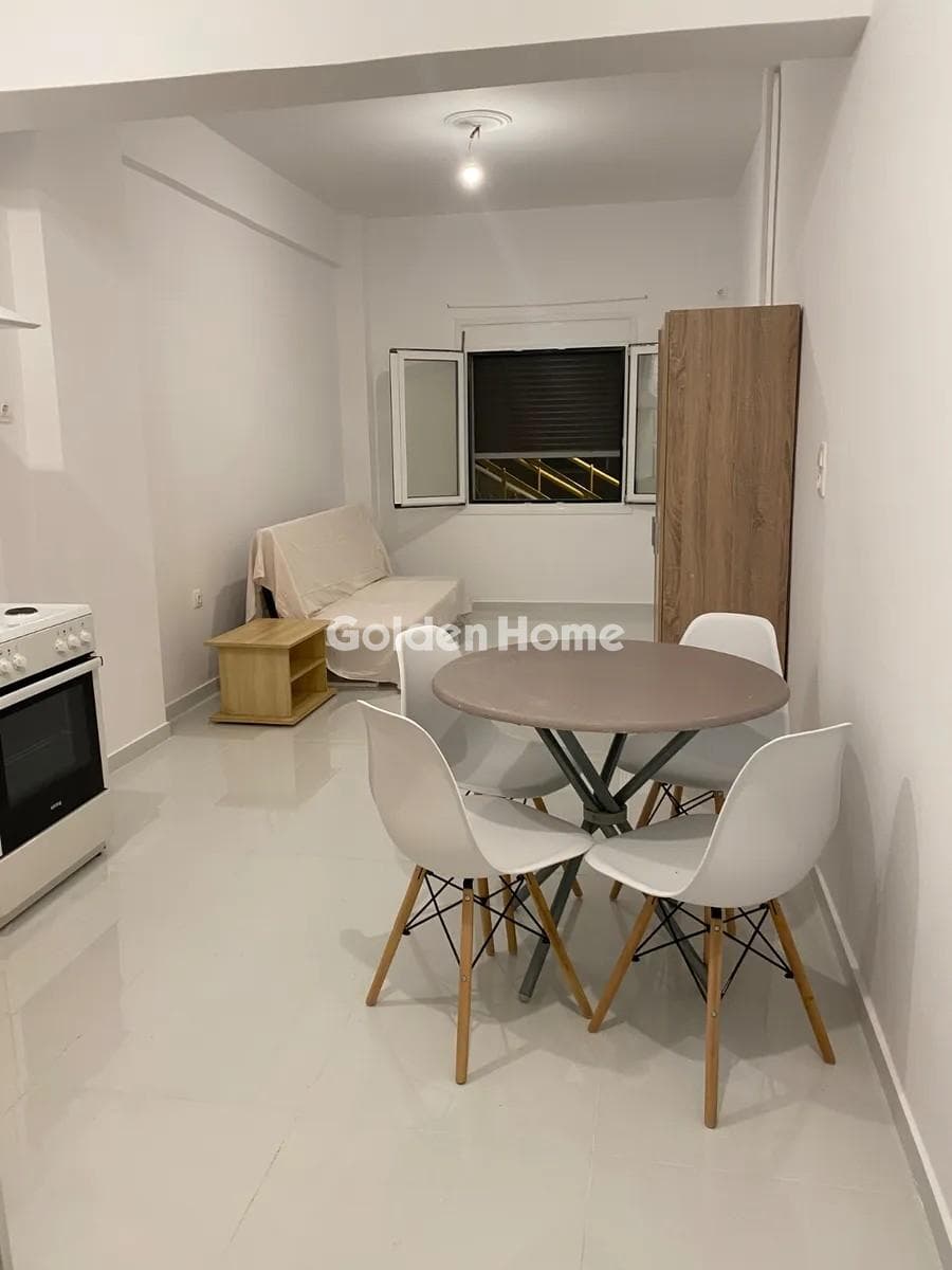 Apartment in Nea Kipseli, Poligono - Tourkovounia — Photo 1 of 4
