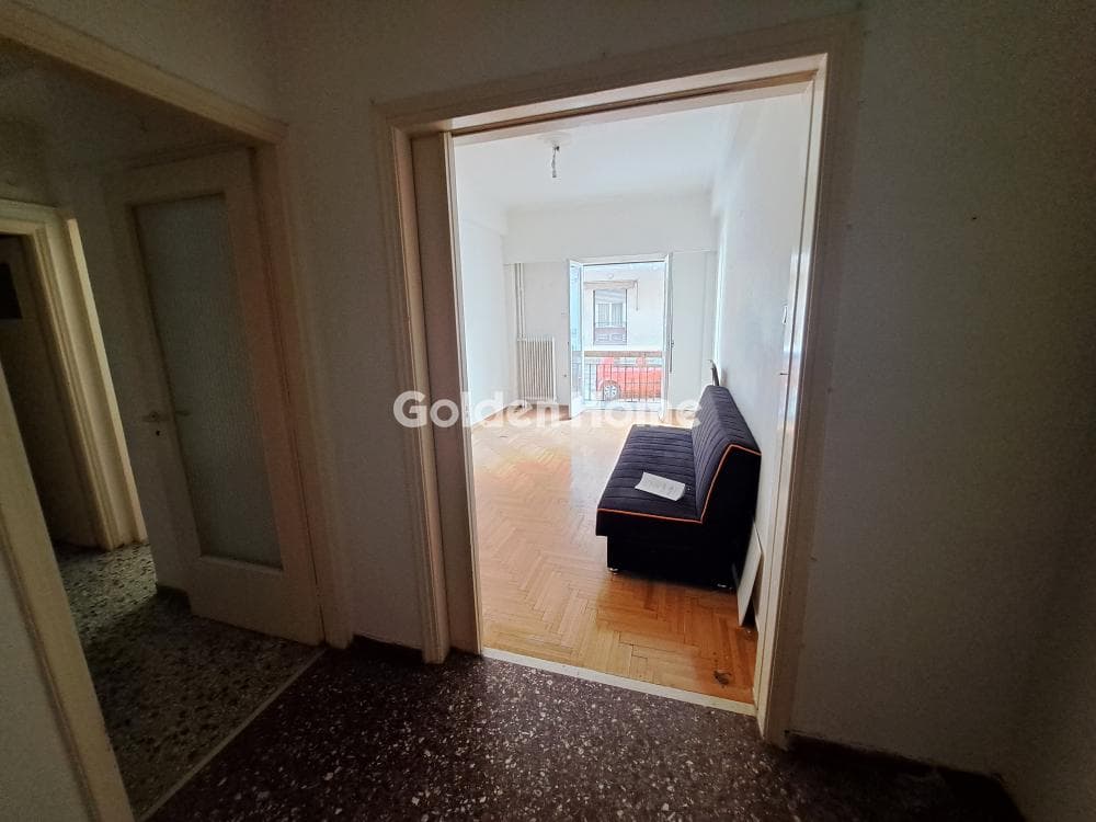 Apartment in Agios Ioannis, Neos Kosmos — Photo 2 of 11