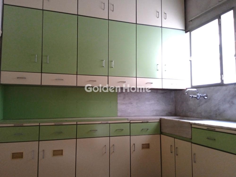 Apartment in Fokionos Negri, Kipseli — Photo 26 of 29