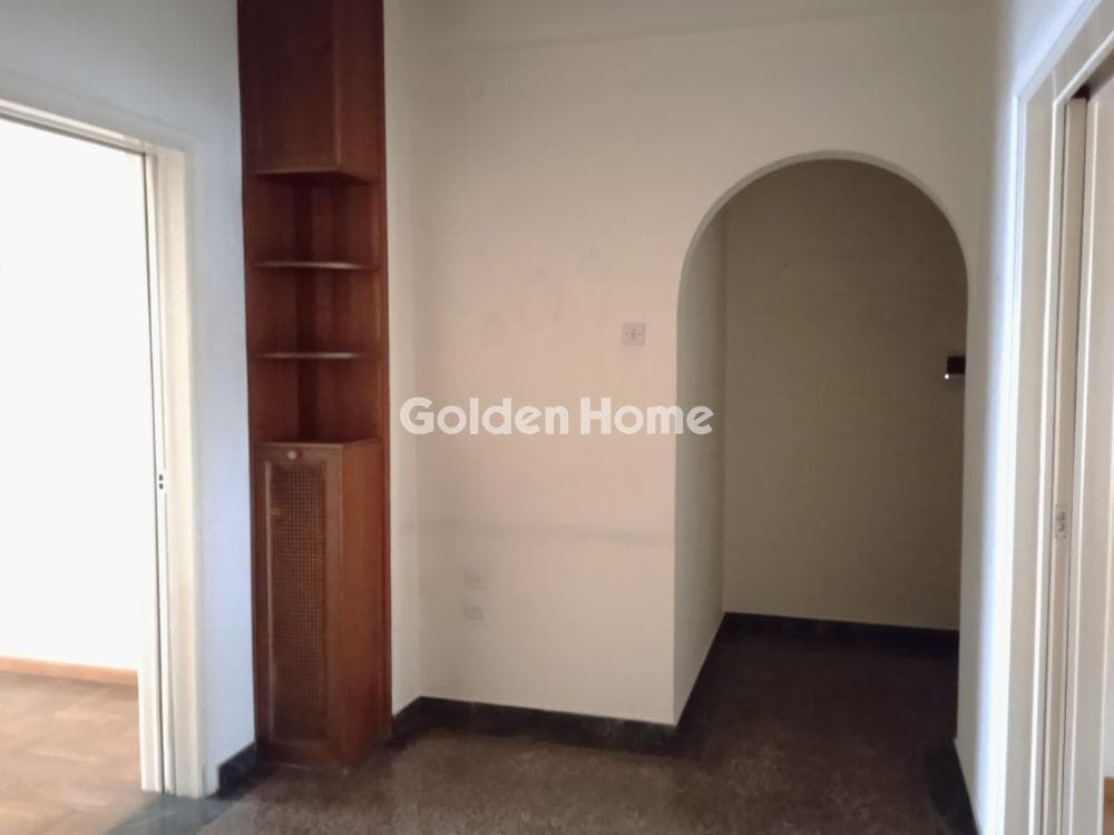 Apartment in Fokionos Negri, Kipseli — Photo 6 of 29
