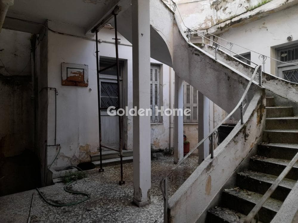 Building Plot in Stathmos, Attiki — Photo 1 of 16