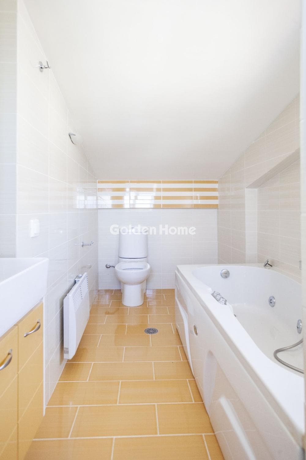 House in Κέντρο, Kalivia Thorikou — Photo 10 of 30