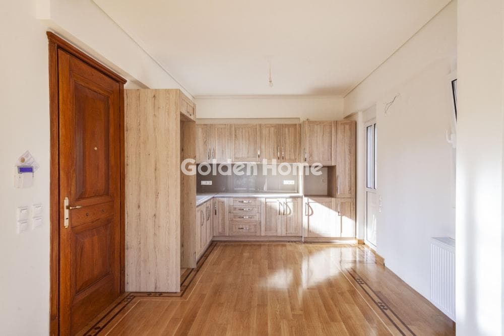 House in Κέντρο, Kalivia Thorikou — Photo 4 of 30