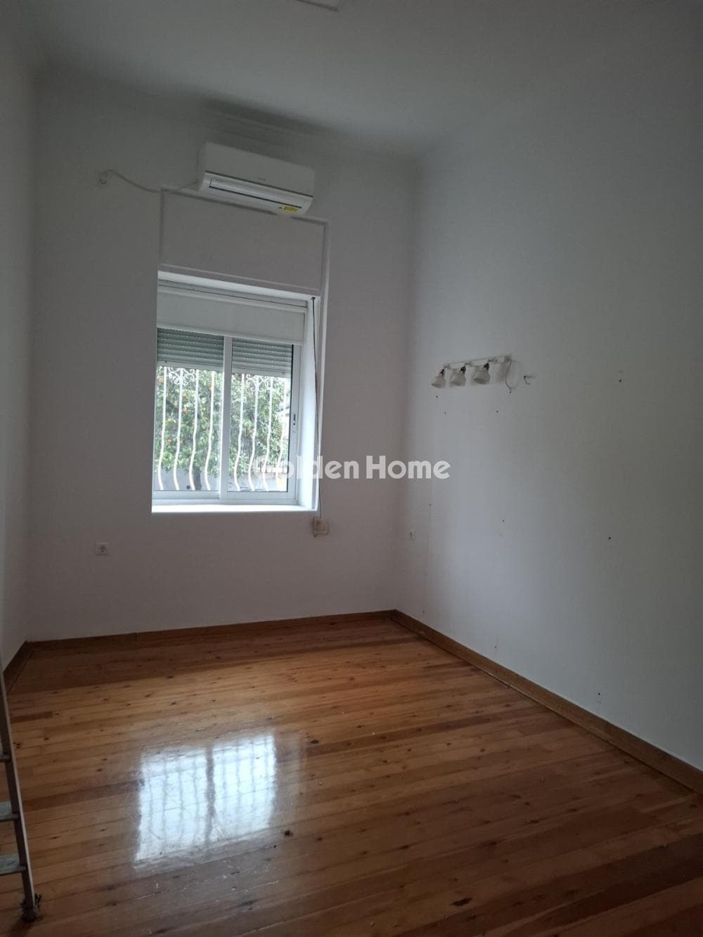Office in Eirini, Nea Ionia — Photo 5 of 11