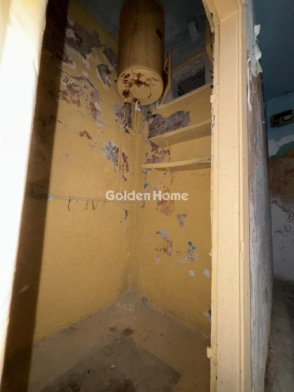 Apartment in Tourkovounia, Keratsini — Photo 16 of 33