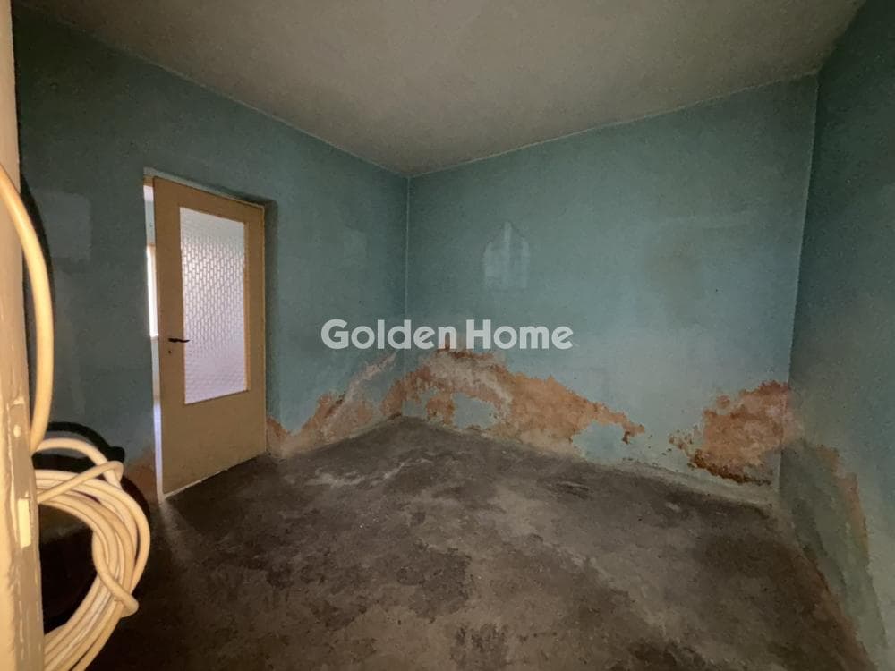 Apartment in Tourkovounia, Keratsini — Photo 21 of 33