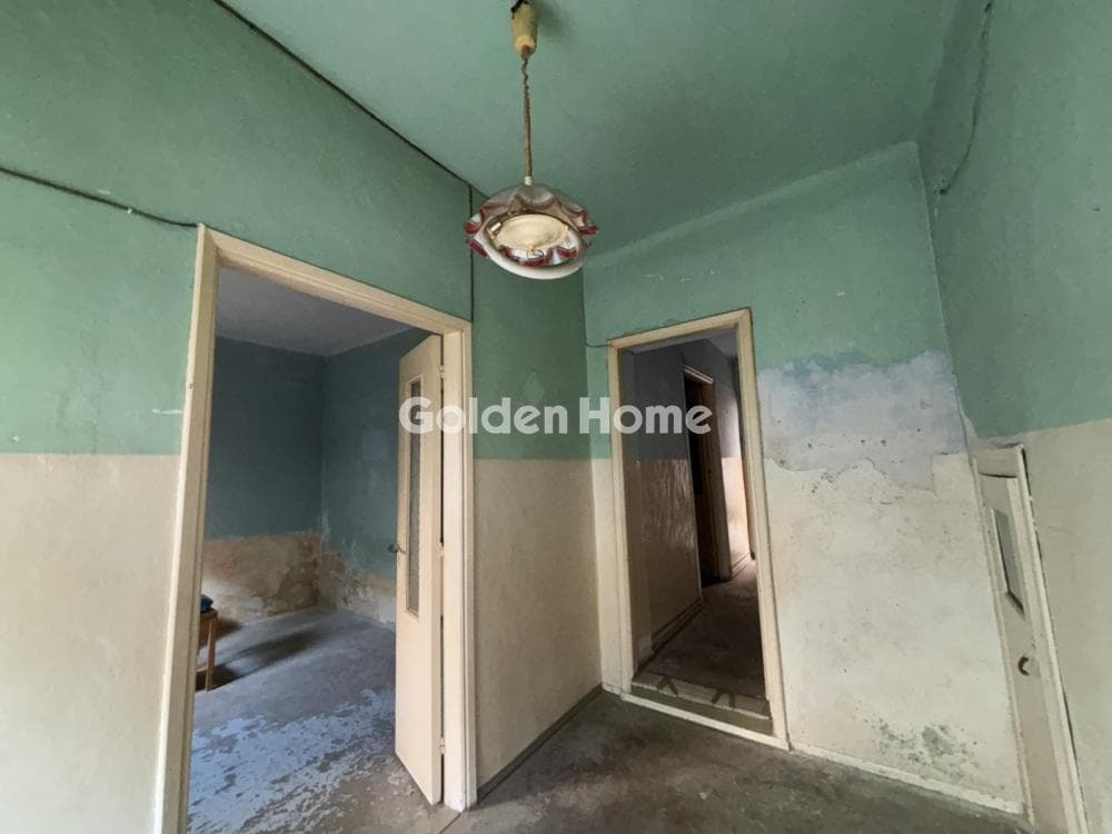 Apartment in Tourkovounia, Keratsini — Photo 5 of 33