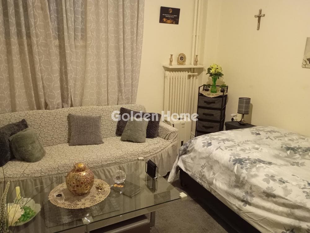 Apartment in Analipsi, Vironas — Photo 1 of 13