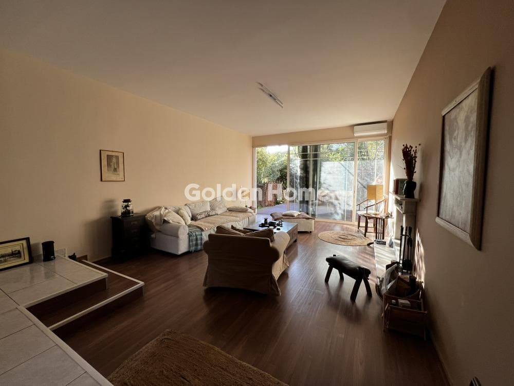 Apartment in Pigadakia, Vouliagmeni — Photo 2 of 36