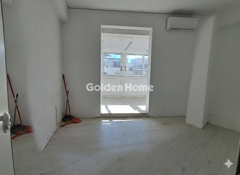 Γραφείο στην Πλατεία Καρύτση, Κέντρο — Φωτογραφία 3 από 8