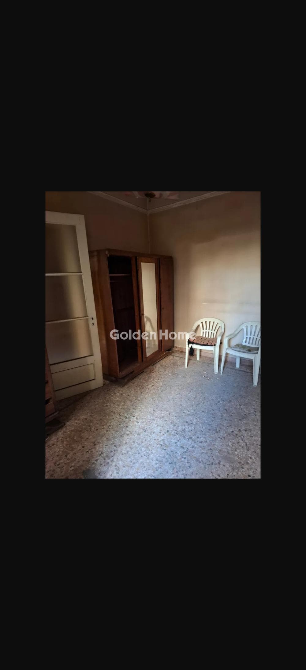House in Palaia Kokkinia, Piraeus — Photo 1 of 3