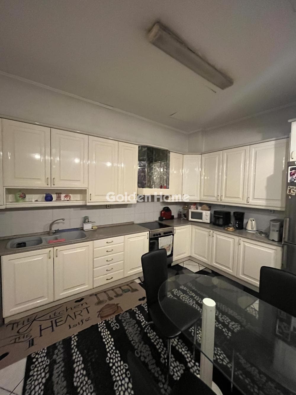 Apartment in Center, Neos Kosmos — Photo 3 of 11