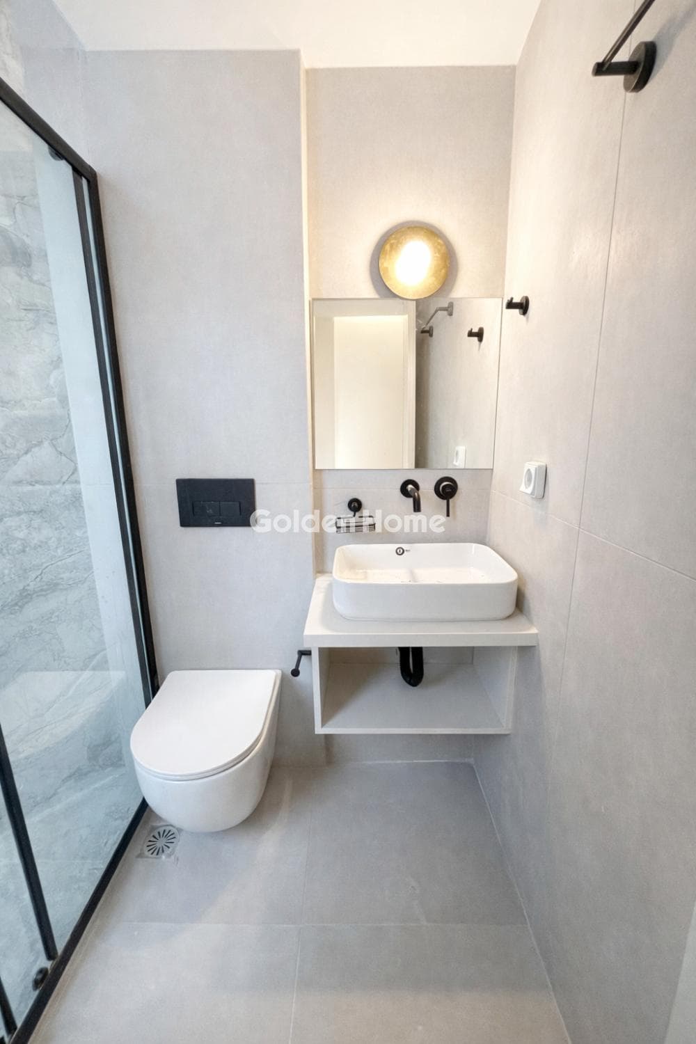 Apartment in Platia Kanigos, Exarchia - Neapoli — Photo 3 of 6