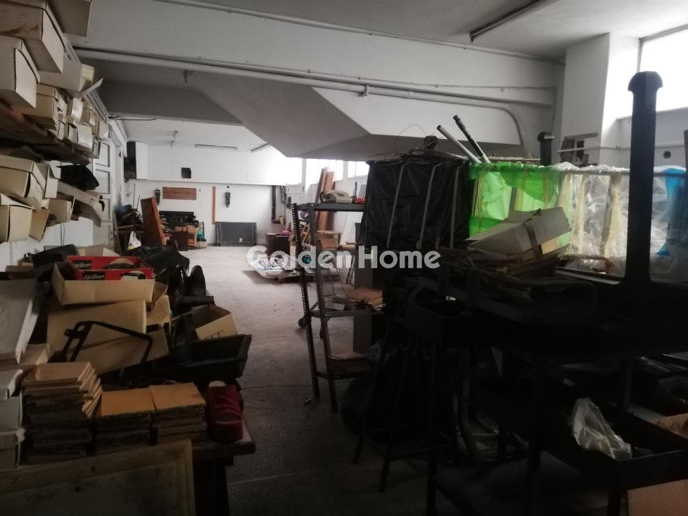 Βιομηχανικός Χώρος στην Πλατεία Υμηττού, Υμηττός — Φωτογραφία 12 από 22