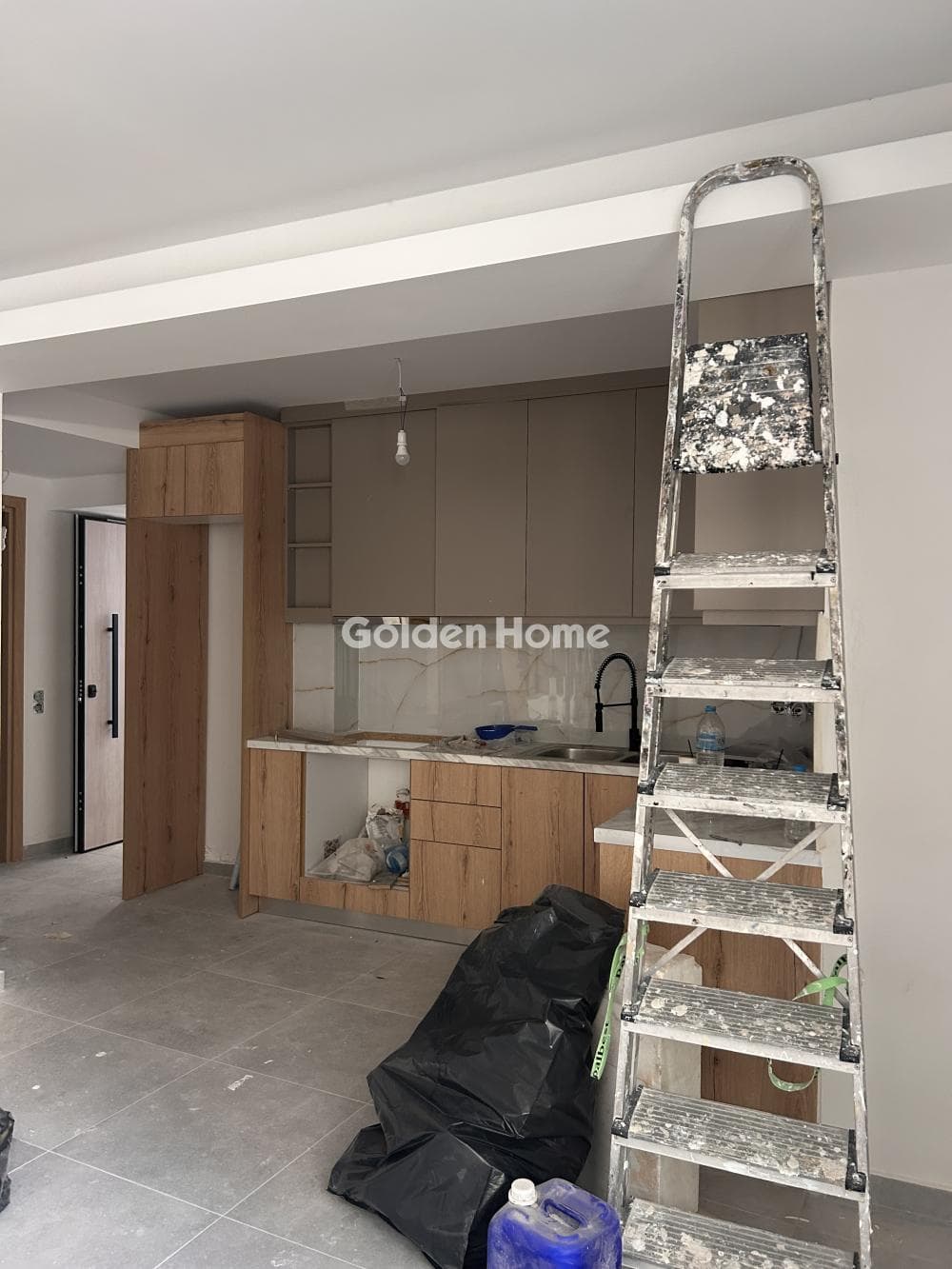 Apartment in Lofos Axiomatikon, Peristeri — Photo 9 of 28