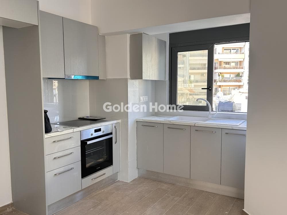 Apartment in Center, Neos Kosmos — Photo 6 of 17